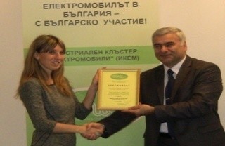Взаимно сътрудничество между Български съвет за устойчиво развитие и Индустриален клъстер „Електромобили“