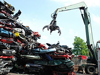 Пресконференция: „Оползотворяване на отпадъци от излезли от употреба моторни  превозни средства  (ИУМПС) – проблеми и необходими промени“